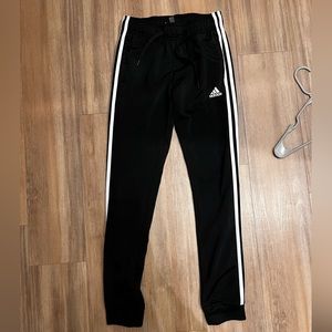 Adidas primegreen essentials warm-up slim tapered track pants, black XS